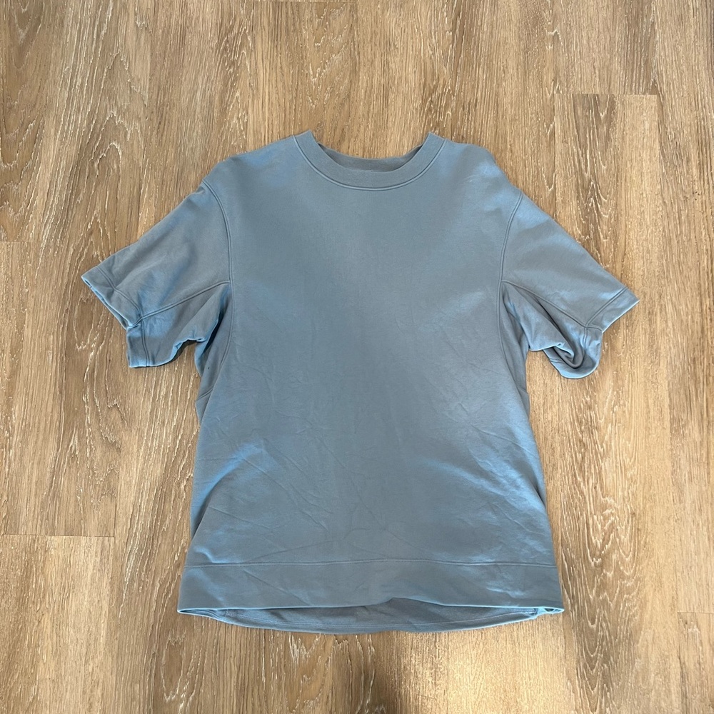 Chest fit crew